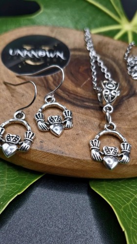 Irish celtic claddagh - irish,