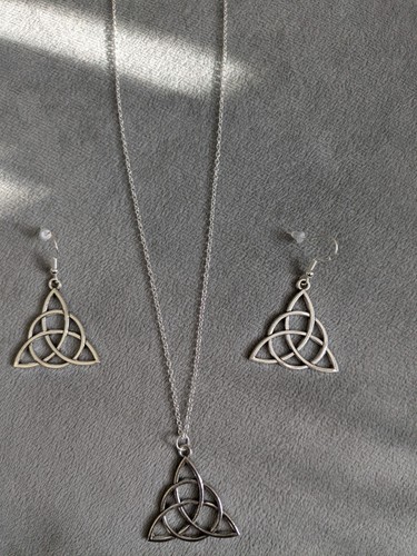 Celtic triquetra pendant - triquetra,