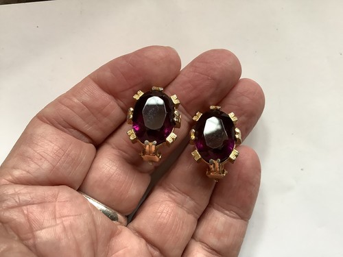 Vintage clip earrings - clip,
