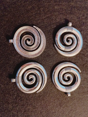 Large spiral celtic swirl - x2,