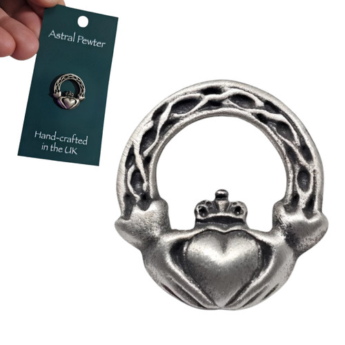 Claddagh pewter pin - pin, badge