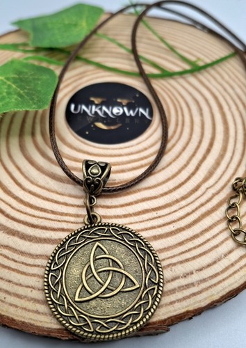 Irish celtic knot bronze charm - celtic,